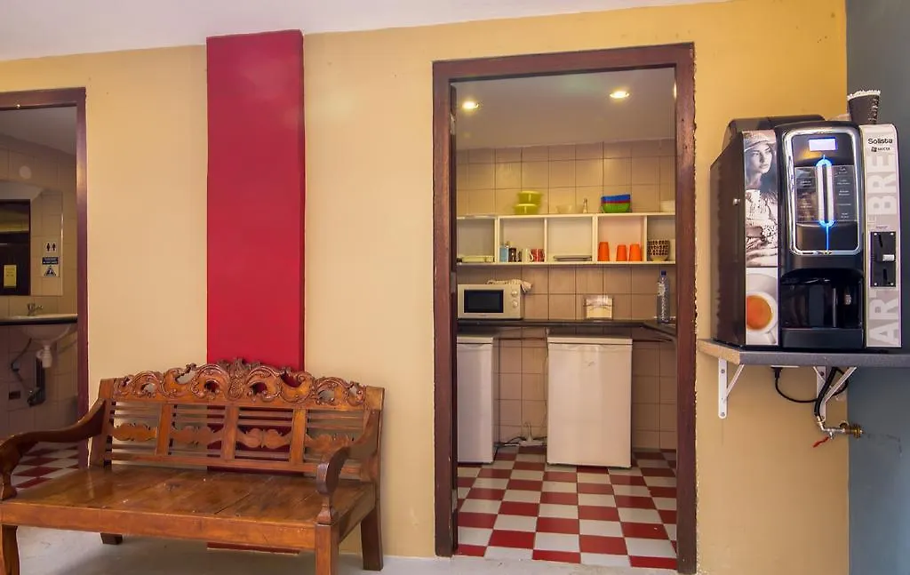 וילמסטאד The Ritz Hostel 0*,