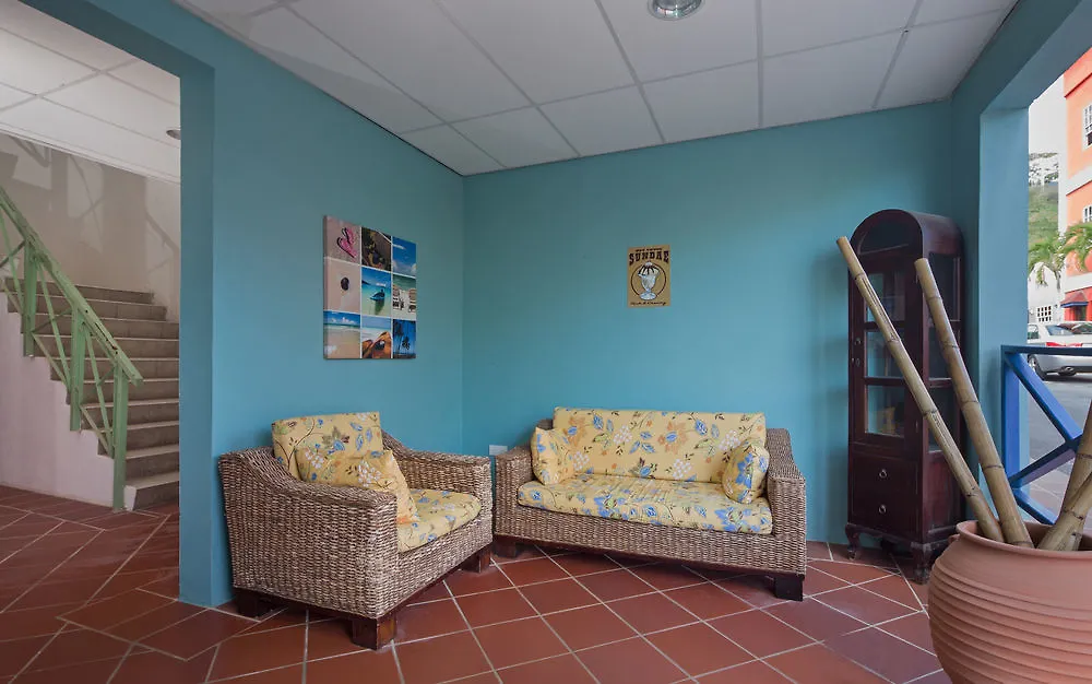 The Ritz Hostel Willemstad