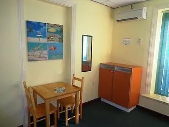 The Ritz Hostel Виллемстад