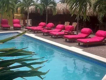 The Ritz Hostel Виллемстад 0*,  Кюрасао