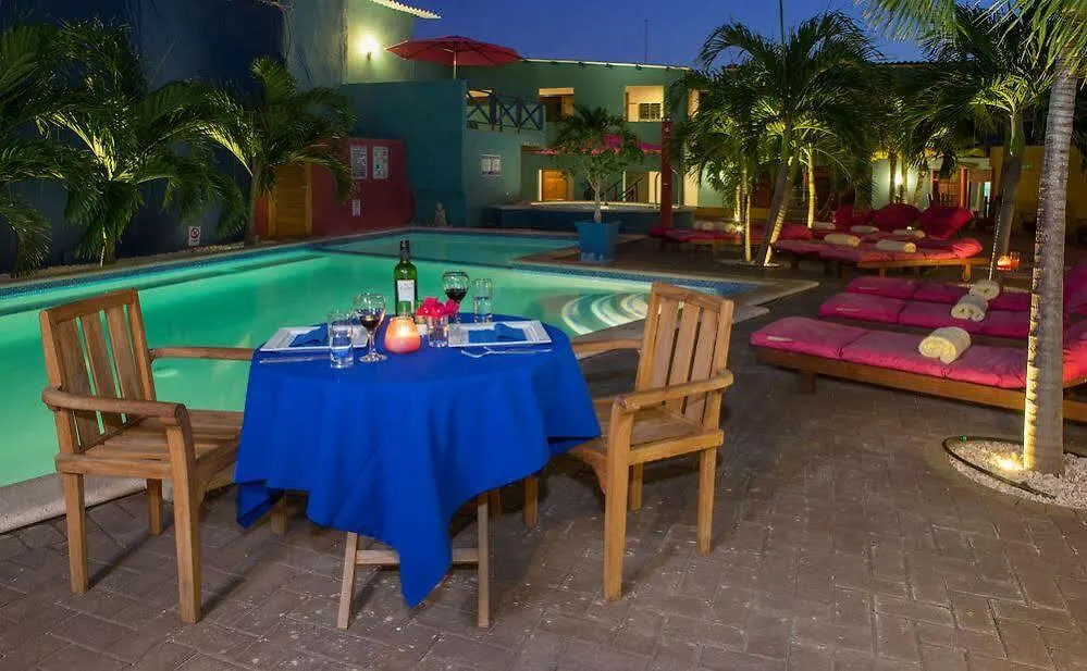 The Ritz Hostel Willemstad Curaçao